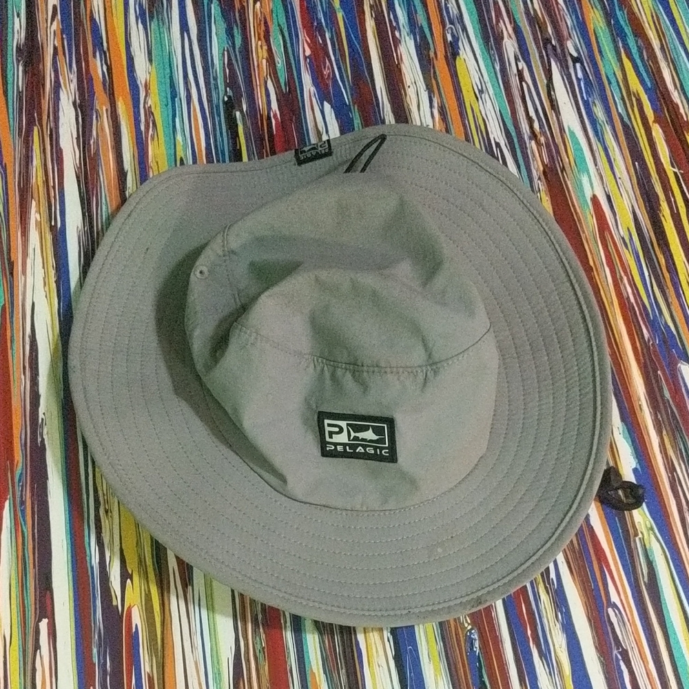 Pelagic Charcoal Men's Adventure Hat